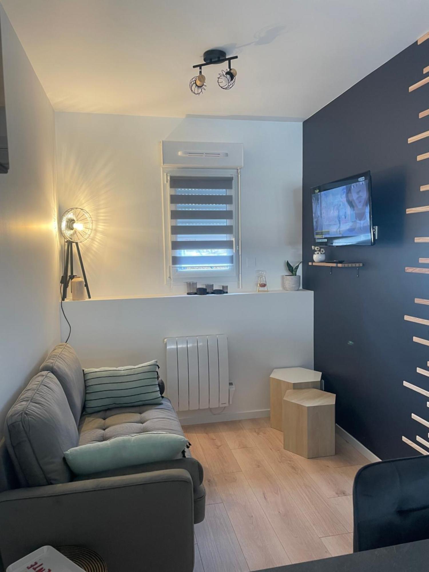 Tiny House Moderne, Avec Terrasse Apartment Change  Exterior photo